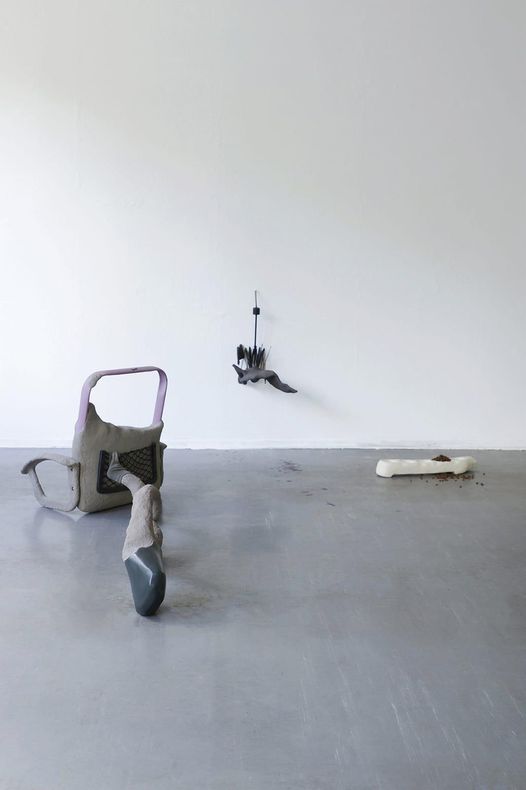 exhibition view: How to eat blueberry pie, by Hanbyeol Mun, at Burg Giebichenstein University of Art and Design Halle, courtesy Burg Giebichenstein University of Art and Design Halle.